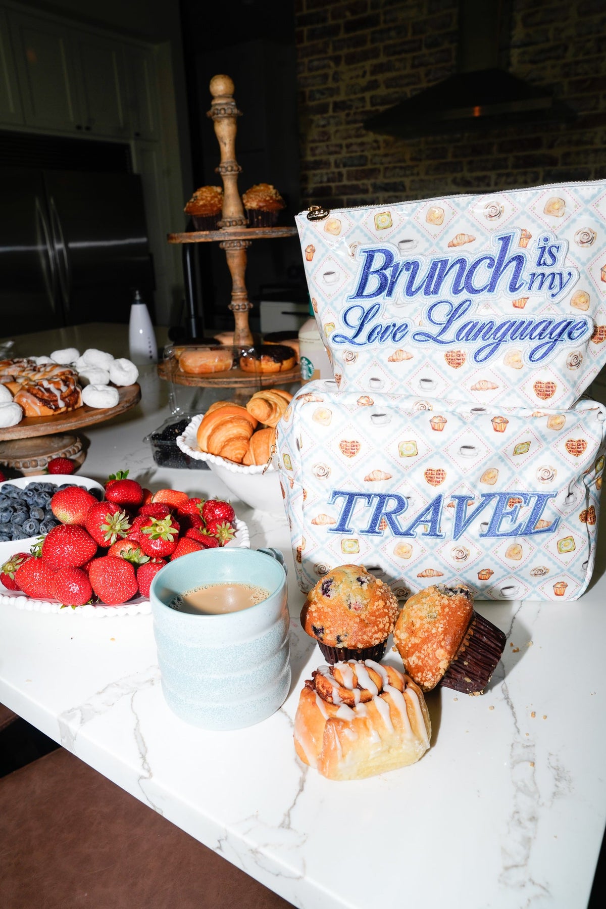 Travel XL - Blue Breakfast