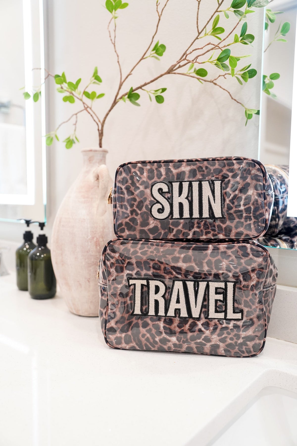 Travel - Leopard Clear Coat XL Bag